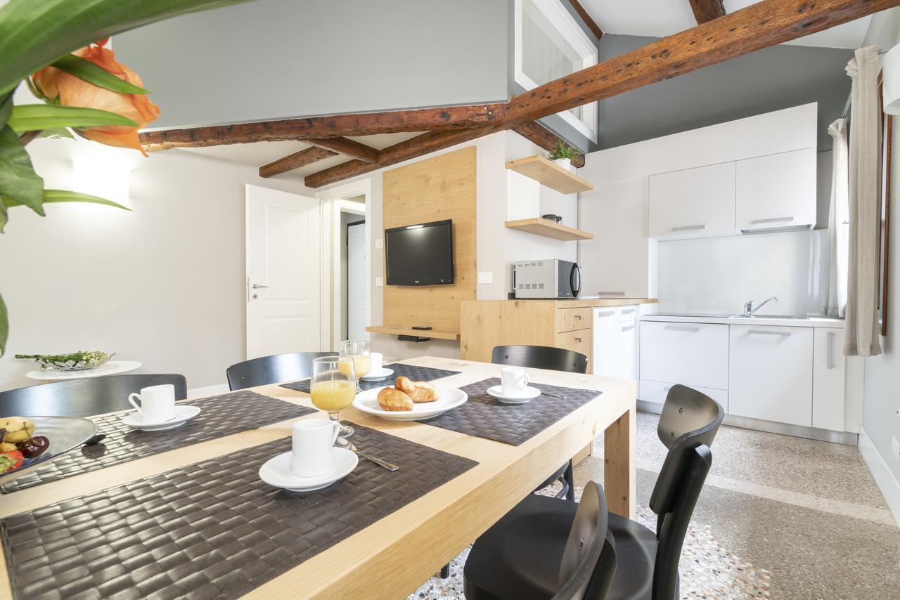 Ve.N.I.Ce Cera San Marco Terrace Apartment เวนิส ภายนอก รูปภาพ