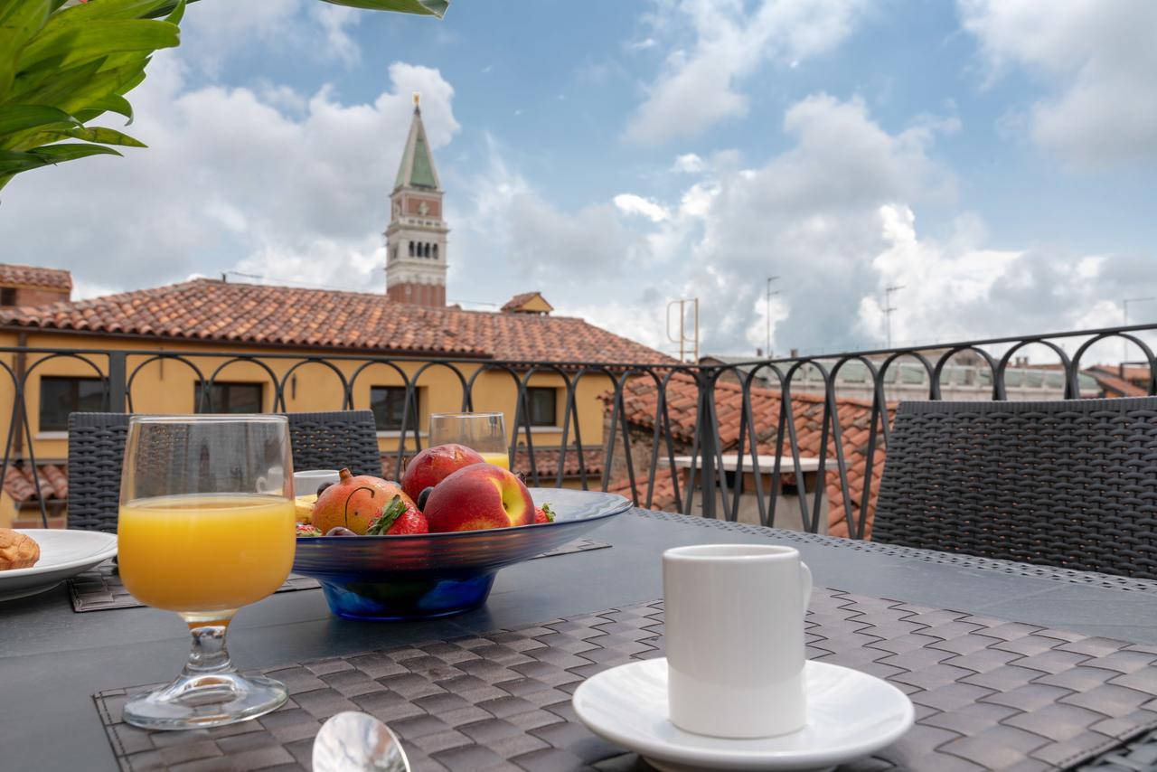 Ve.N.I.Ce Cera San Marco Terrace Apartment เวนิส ภายนอก รูปภาพ